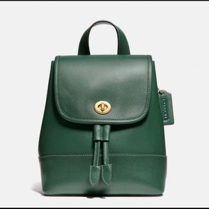 NEW WITHOUT TAG Coach Turnlock Backpack in Hunter